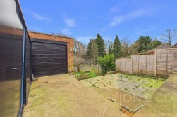 BIbury Crescent | Boothville | NN3