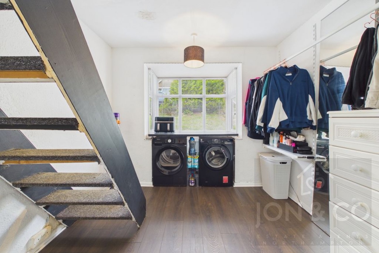 BIbury Crescent | Boothville | NN3