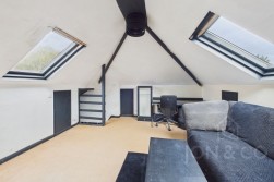 BIbury Crescent | Boothville | NN3