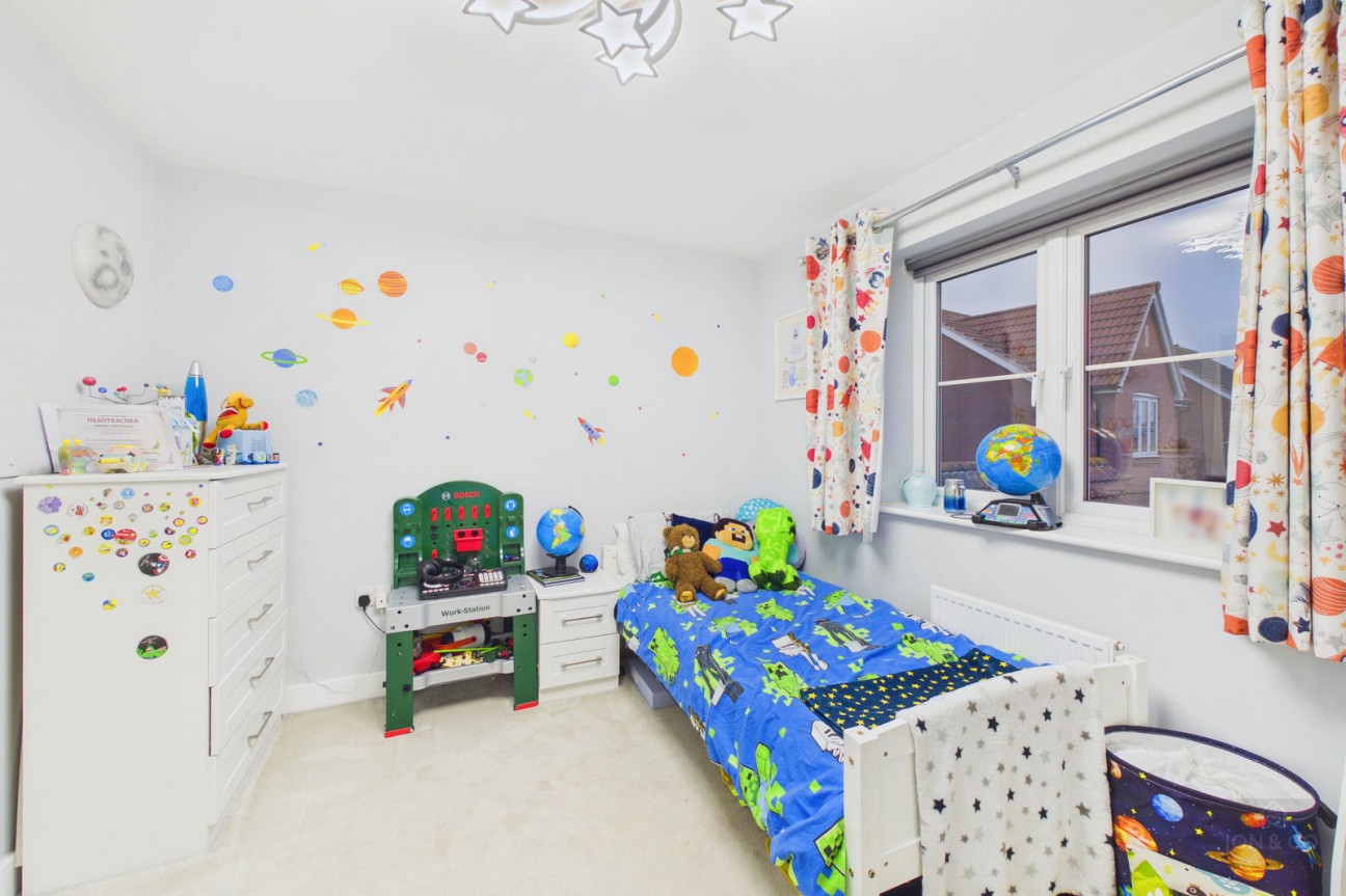 Silverthorn Drive | Moulton | NN3