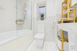 Silverthorn Drive | Moulton | NN3