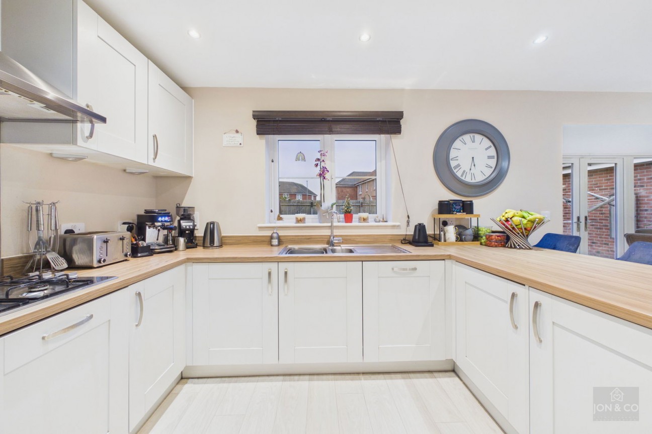 Silverthorn Drive | Moulton | NN3