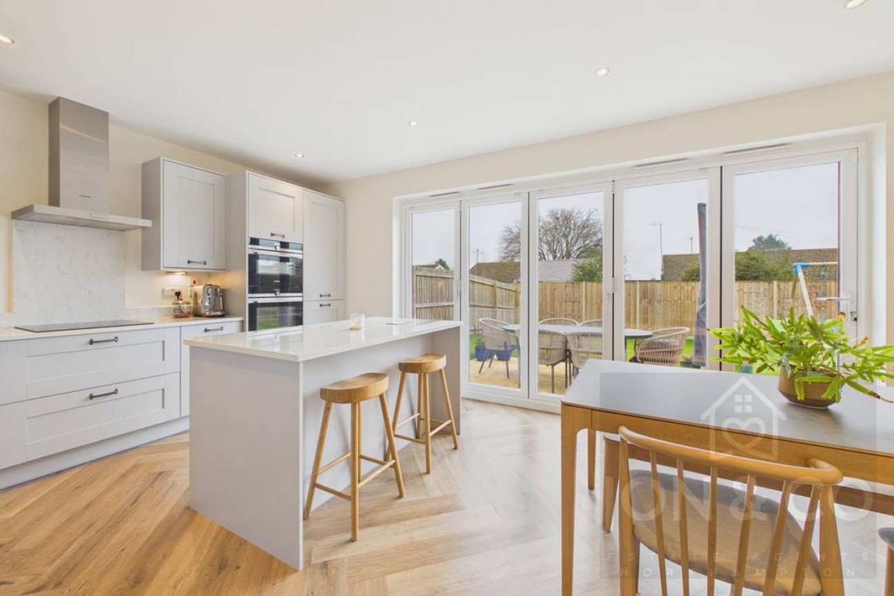 Devon Way | Parklands | NN3