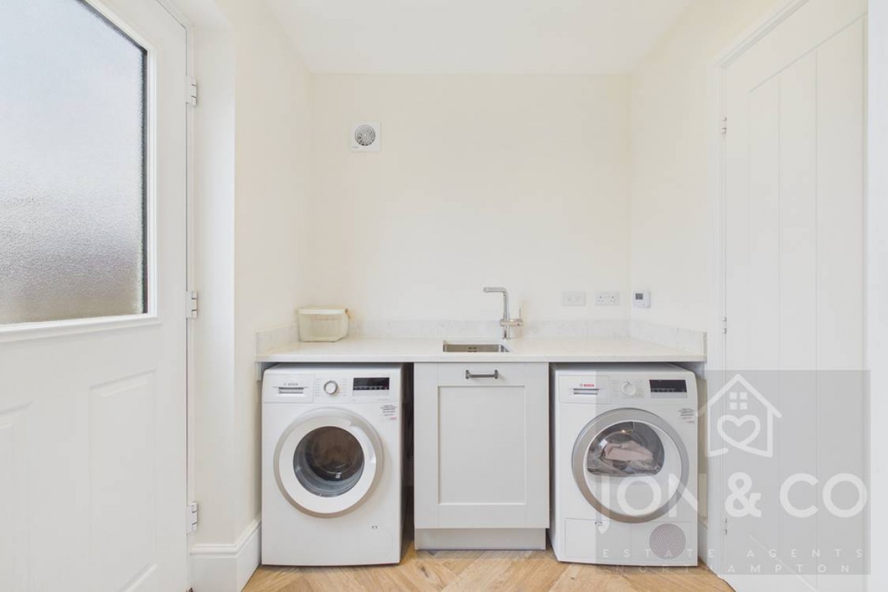 Devon Way | Parklands | NN3