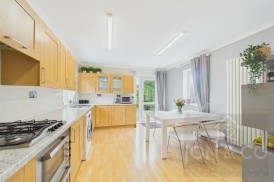Bouverie Road | Hardingstone | NN4