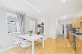 Bouverie Road | Hardingstone | NN4