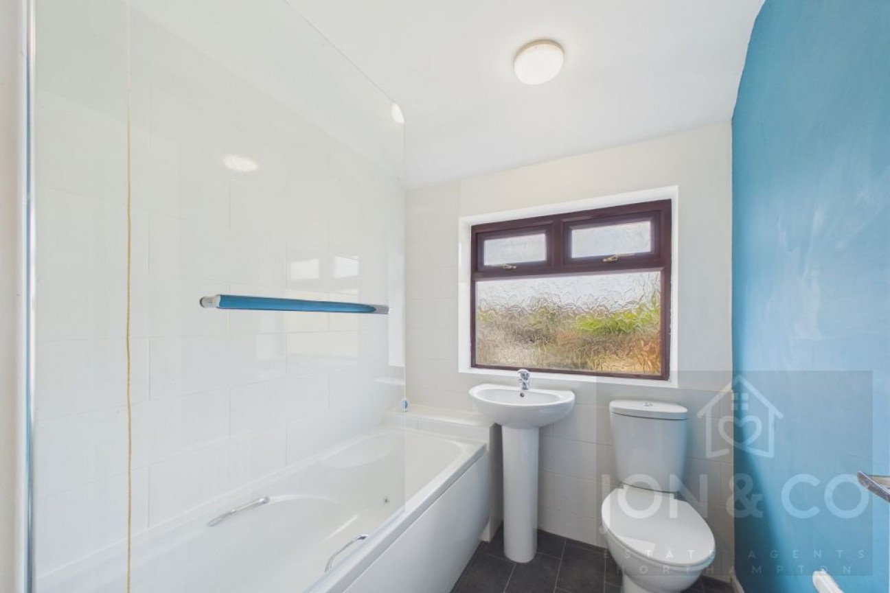 Northampton Lane North | Moulton | NN3