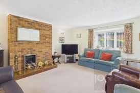 Strawberry Hill | Berrydale | NN3