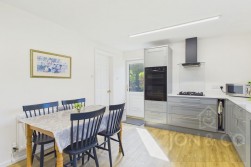 Strawberry Hill | Berrydale | NN3