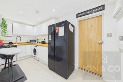 North Hayes Court | Goldenash | NN3