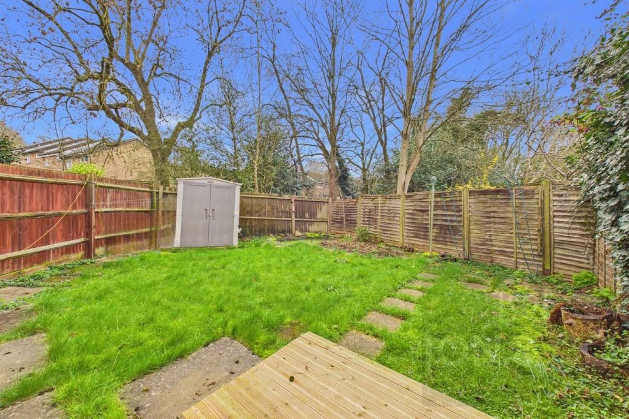 Flintcomb Rise | Woodfields | NN3