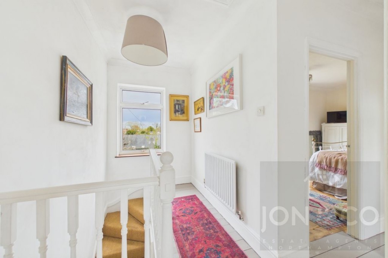 High Street | Wootton | NN4