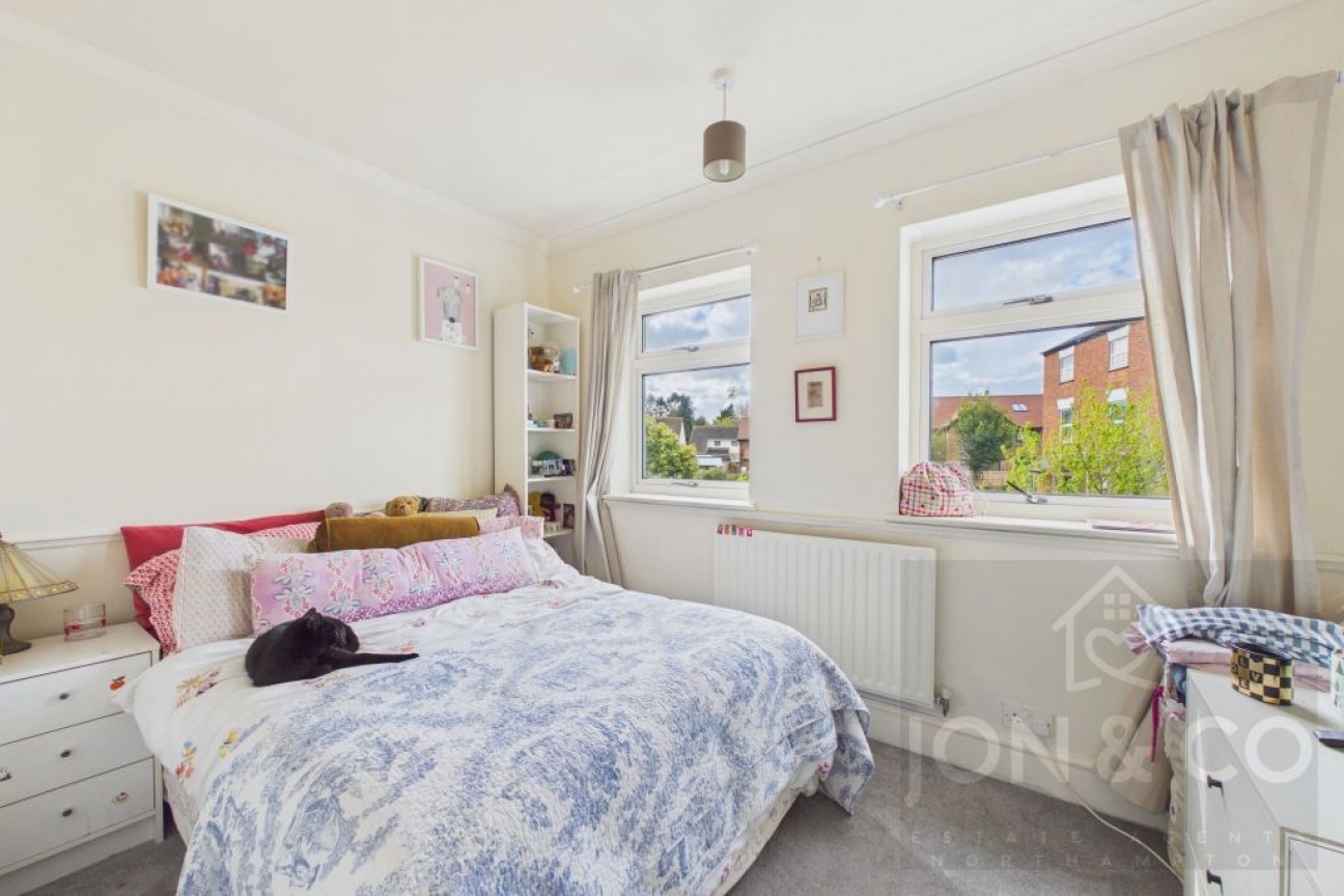 High Street | Wootton | NN4