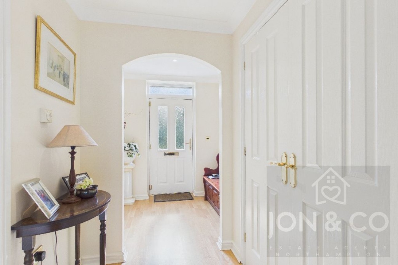 School Road | Mawsley | NN14