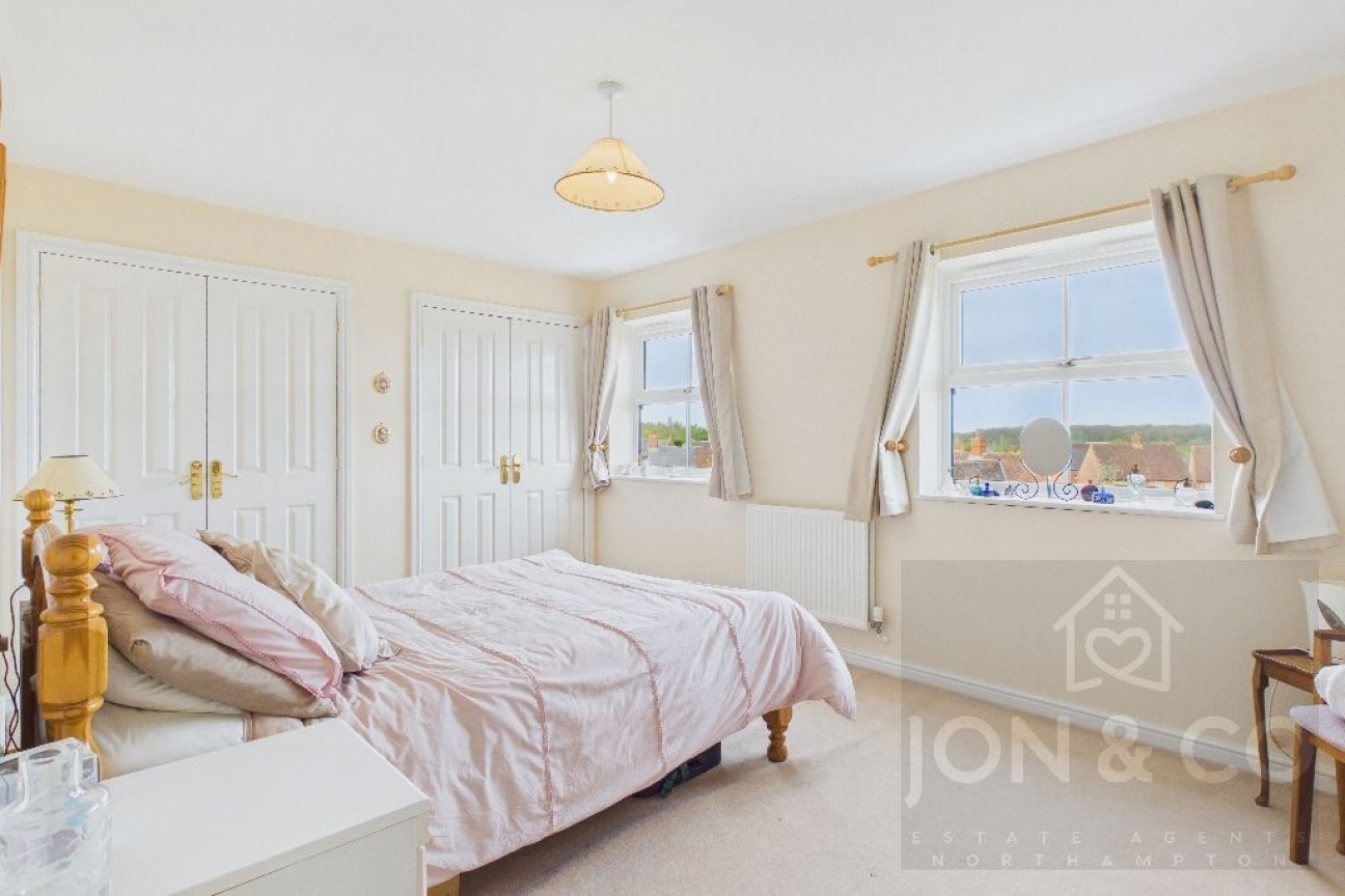 School Road | Mawsley | NN14