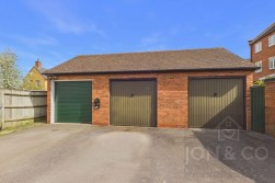 School Road | Mawsley | NN14