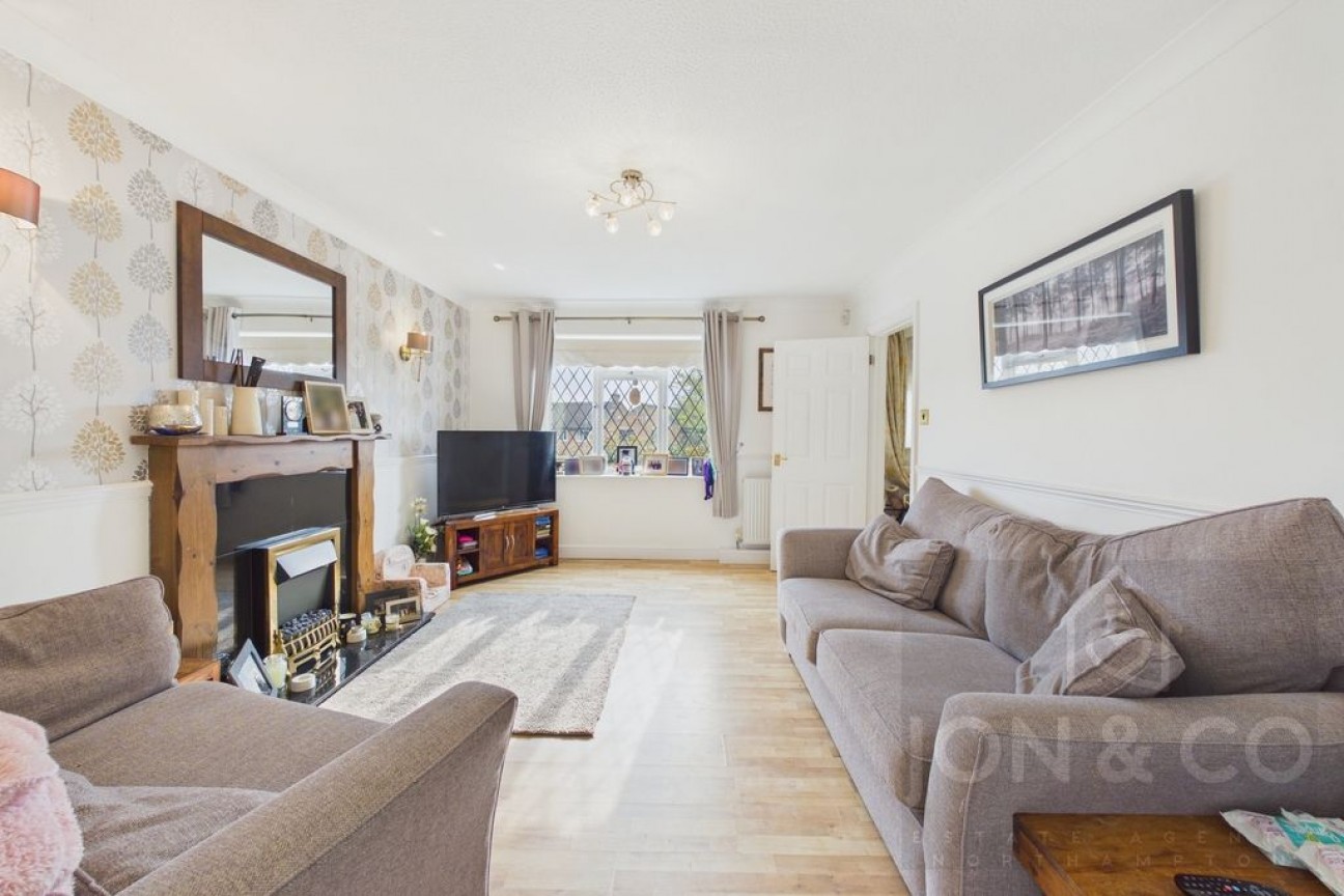 Kentstone Close | Kingsthorpe | NN2