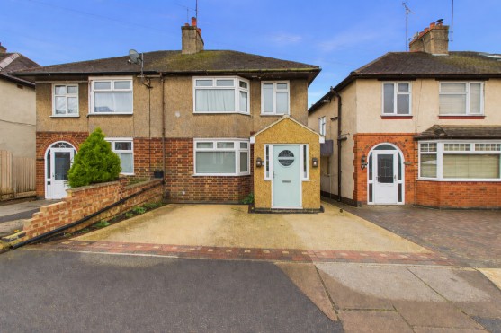 Fullingdale Road | Headlands | NN3