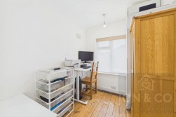 Fullingdale Road | Headlands | NN3