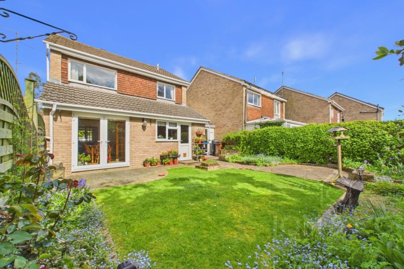 Isham Close | Kingsthorpe | NN2