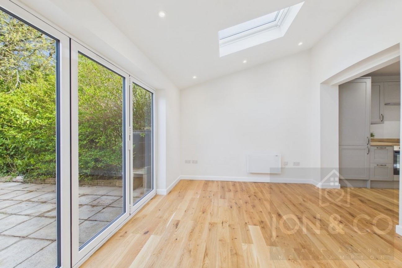 Northampton Lane South | Moulton | NN3