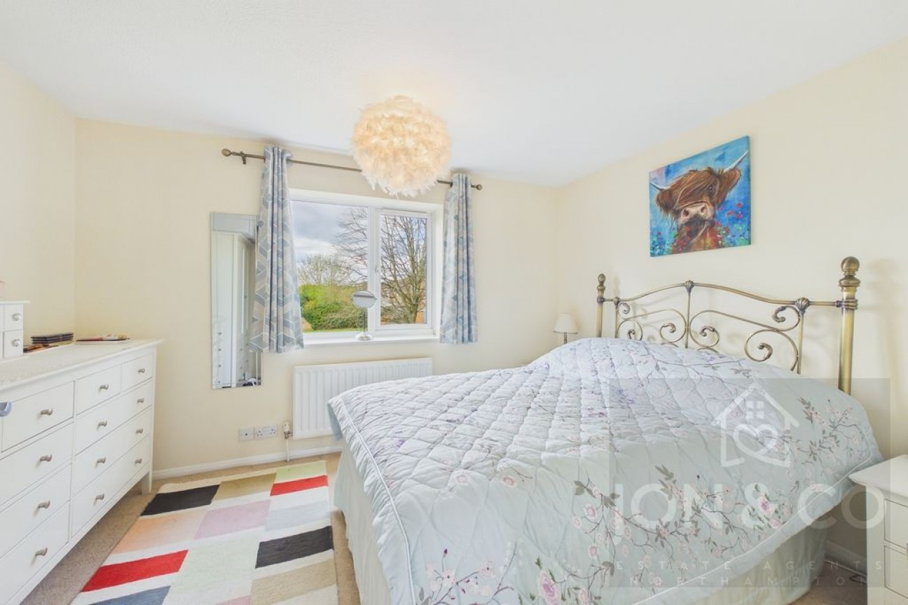 Braemar Cresent | East Hunsbury | NN4