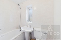 Braemar Cresent | East Hunsbury | NN4