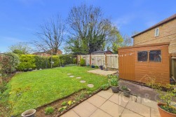 Braemar Cresent | East Hunsbury | NN4