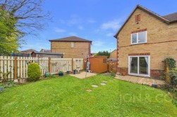 Braemar Cresent | East Hunsbury | NN4