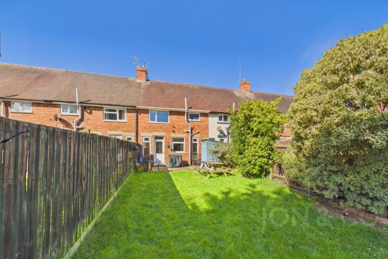 Danefield Road | Abington | NN3