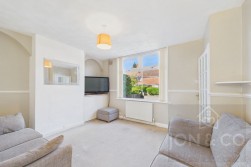 Danefield Road | Abington | NN3