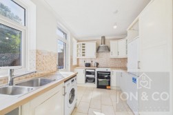 Danefield Road | Abington | NN3