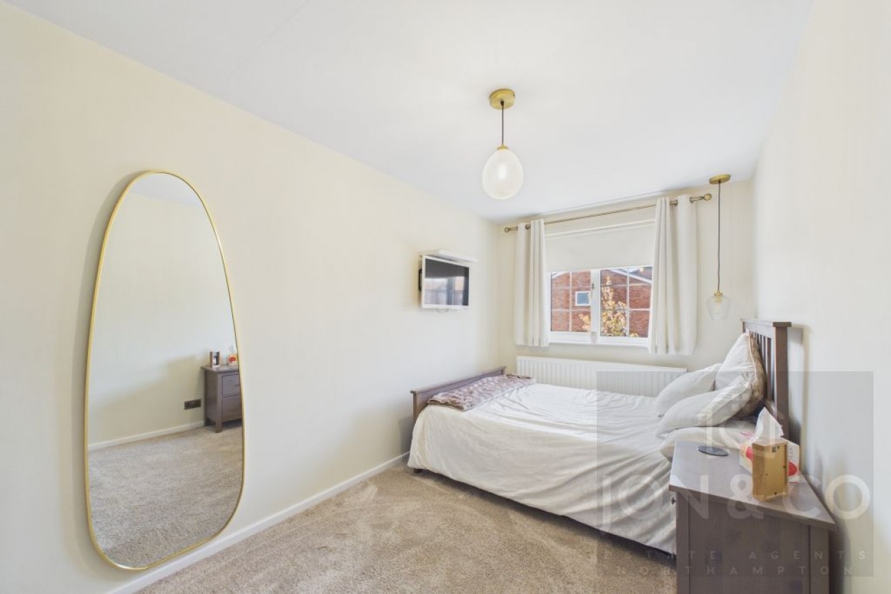 Tamarisk Drive | Moulton | NN3