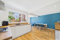 Tamarisk Drive | Moulton | NN3