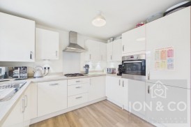 Dickens Close | Moulton | NN3