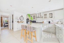 Lavender Hill | Moulton | NN3
