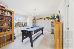 Lavender Hill | Moulton | NN3