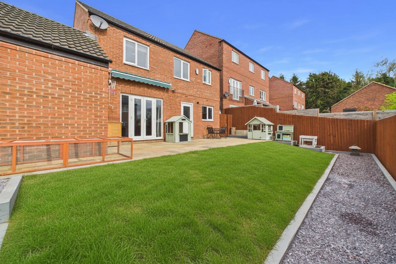 Hedgerow Lane | Little Billing | NN3