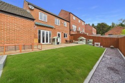 Hedgerow Lane | Little Billing | NN3
