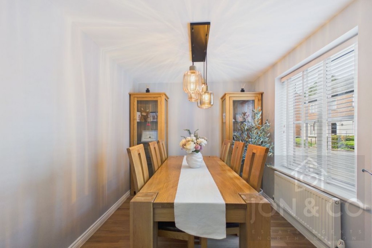 Hedgerow Lane | Little Billing | NN3