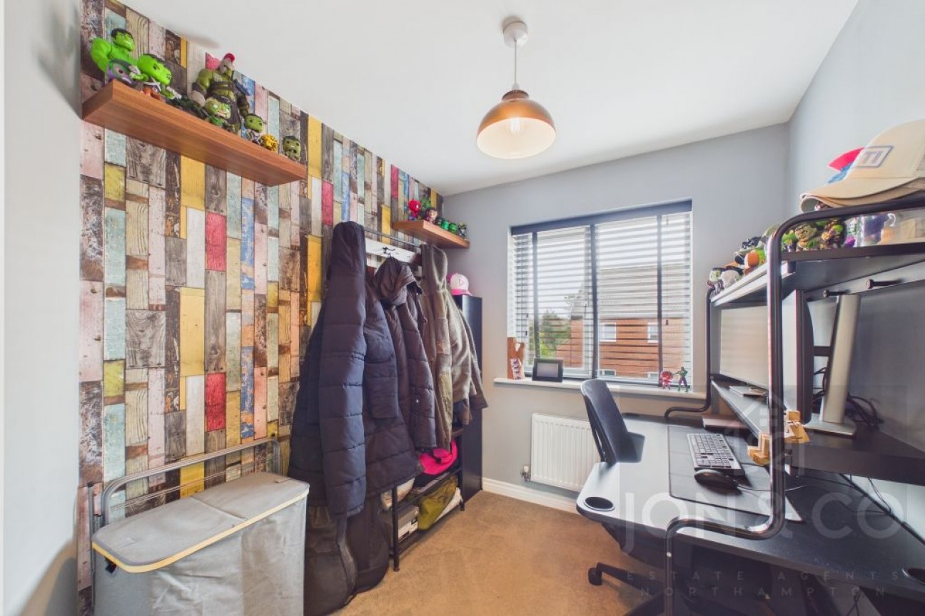 Hedgerow Lane | Little Billing | NN3