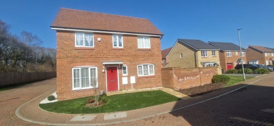 Farmyard Close | Northampton | NN3