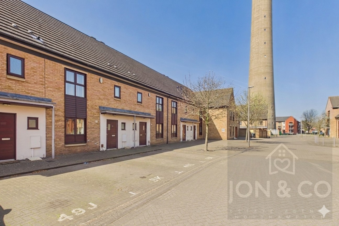 Park Corner | St James | NN5