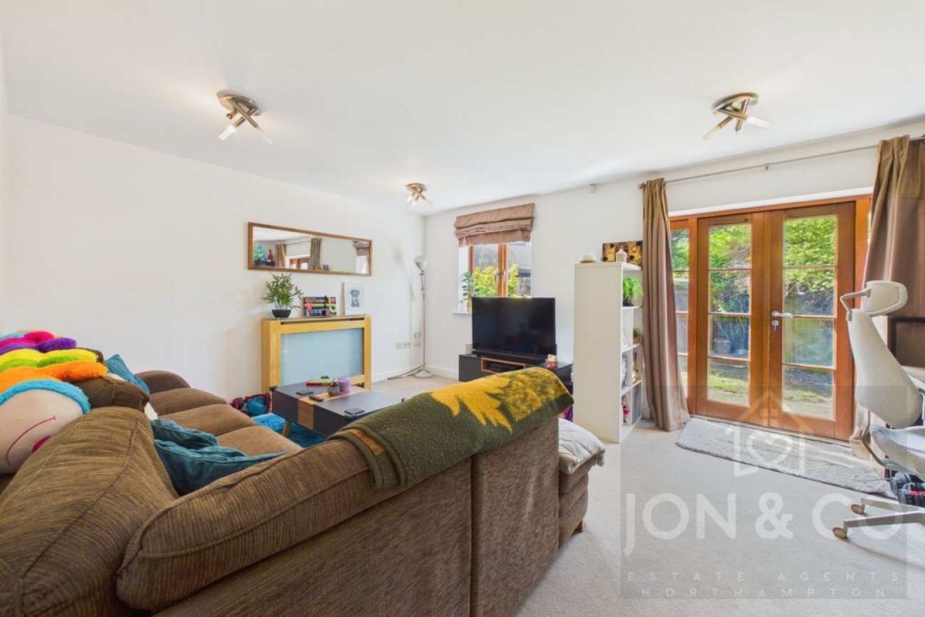 Park Corner | St James | NN5