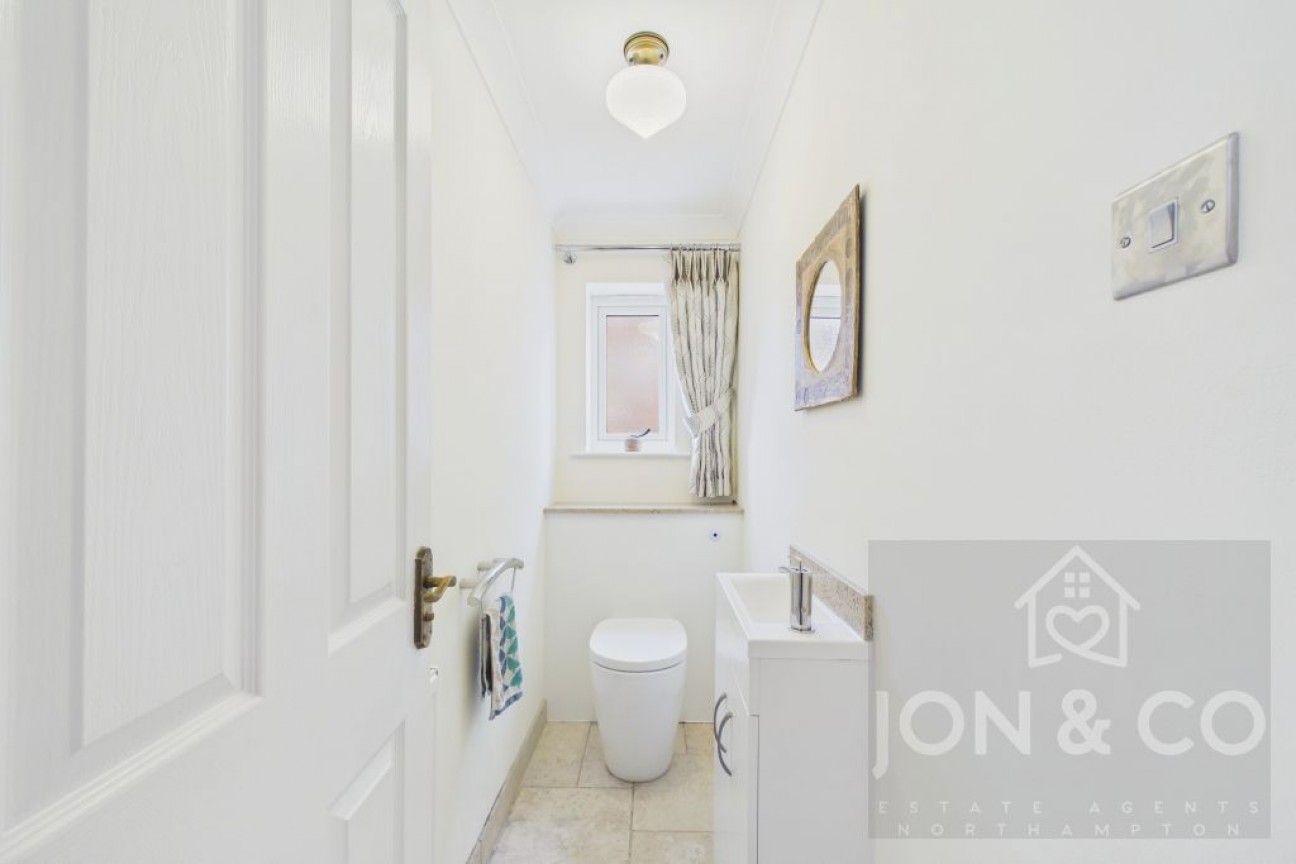 Albion Court | Little Harrowden | NN9