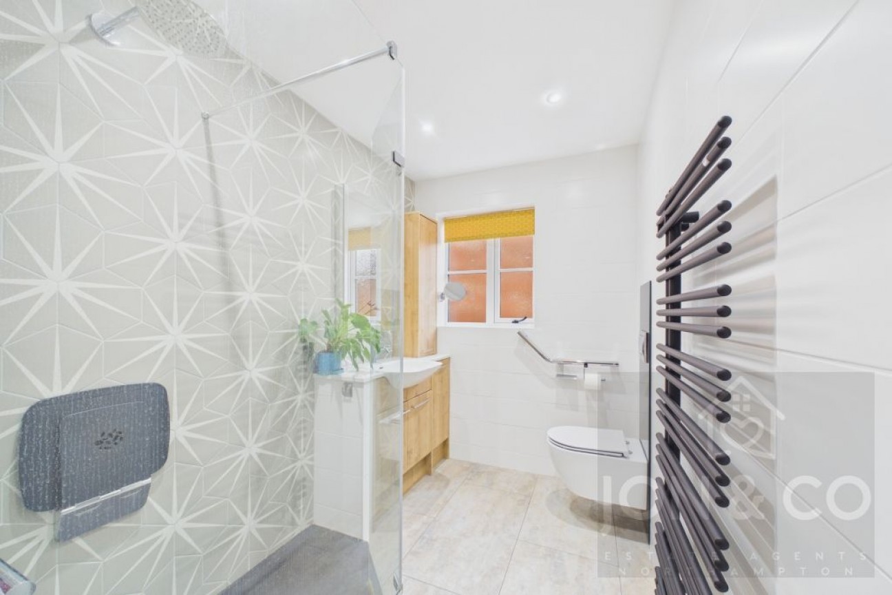 Albion Court | Little Harrowden | NN9