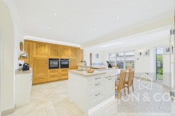 Albion Court | Little Harrowden | NN9