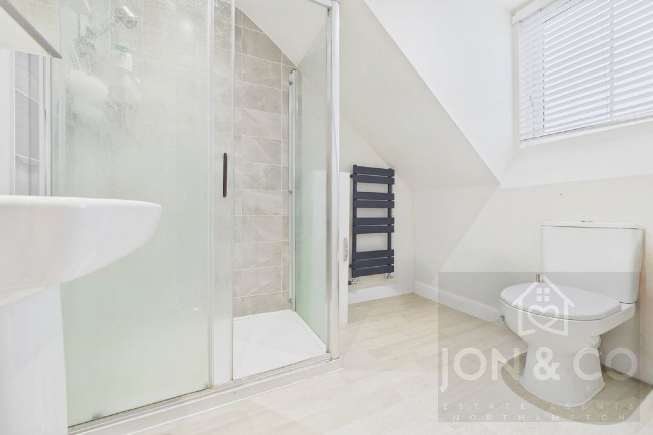 Higgs Close | Overstone Gate | NN6