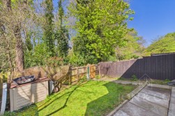 Lark Rise | Woodfields | NN3