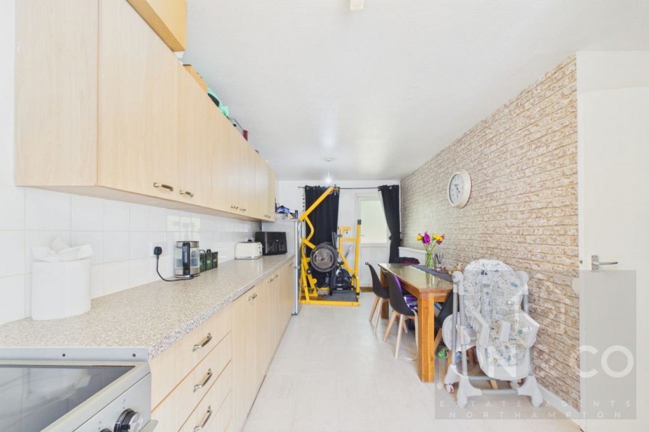 Lark Rise | Woodfields | NN3